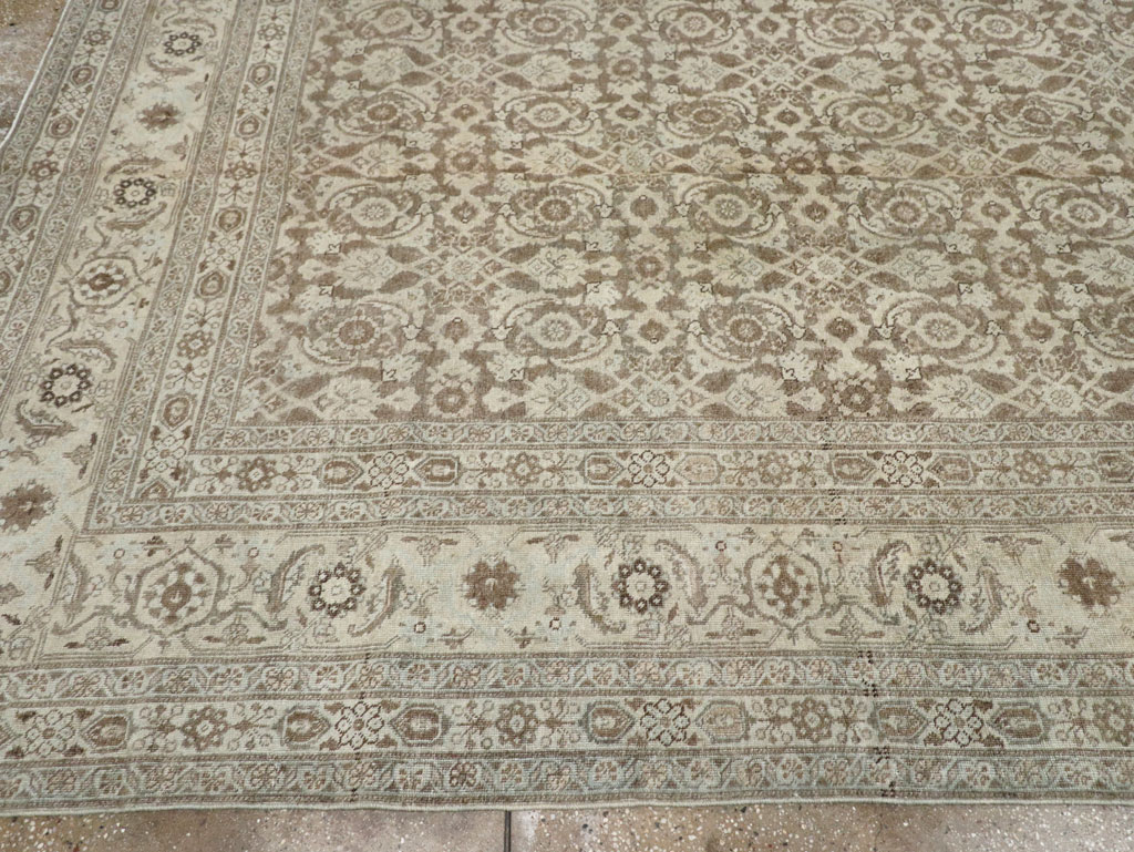 Antique Persian Tabriz Carpet, No.21910 - Galerie Shabab