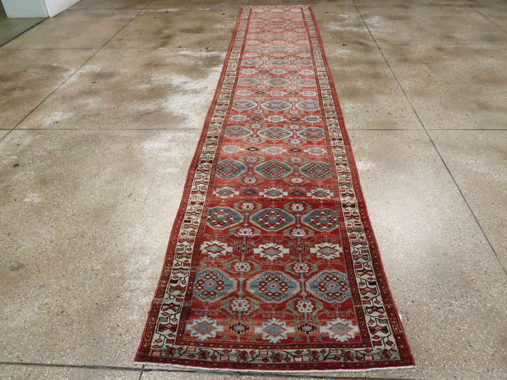 Antique Persian Malayer Rug, No.21912 - Galerie Shabab