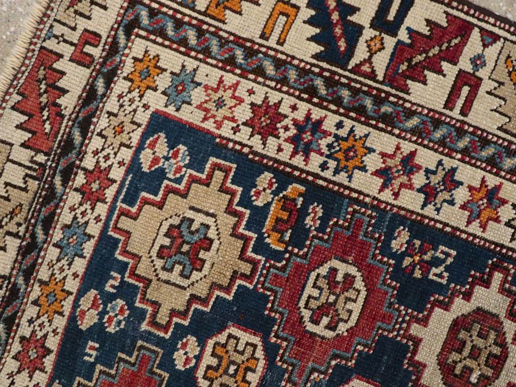 Antique Caucasian Shirvan Rug, No.21916 - Galerie Shabab