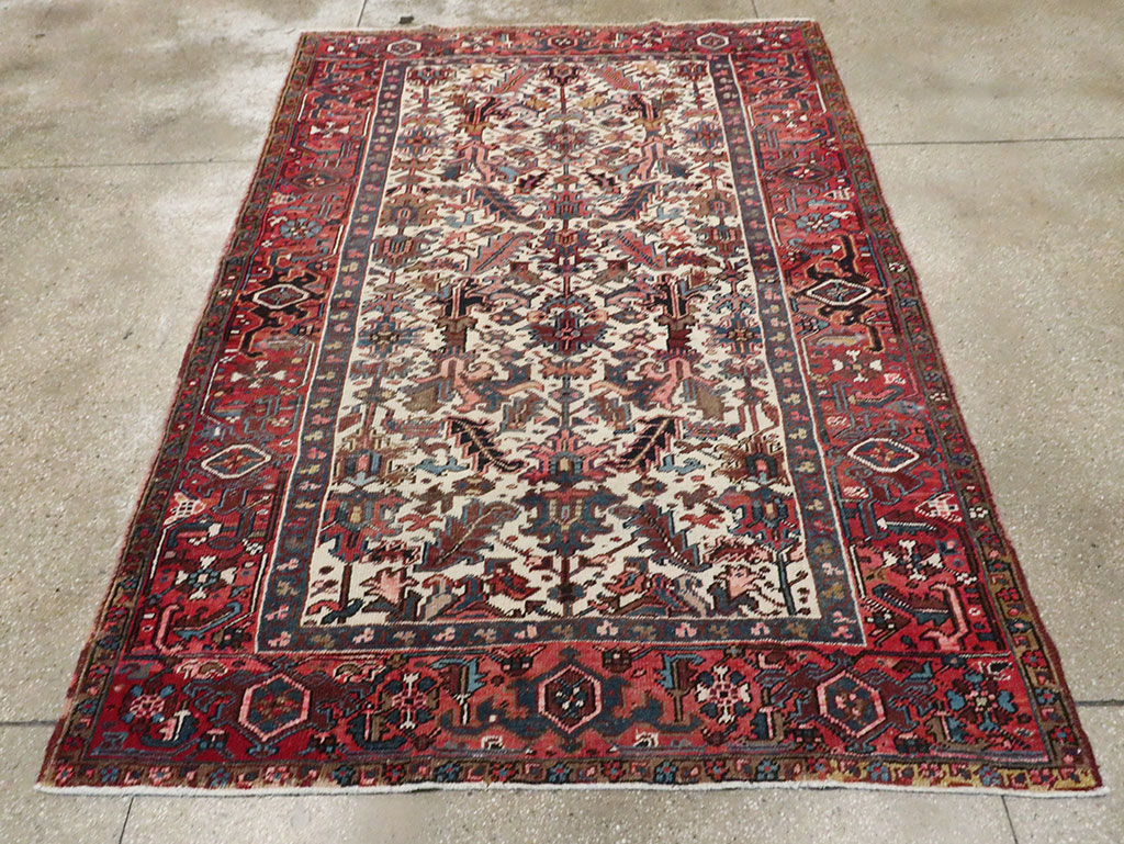 Vintage Persian Heriz Carpet, No.21919 - Galerie Shabab