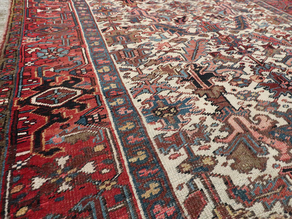 Vintage Persian Heriz Carpet, No.21919 - Galerie Shabab