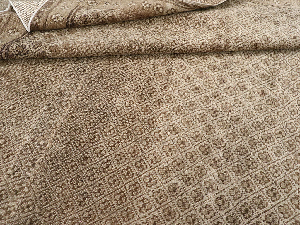 Vintage Turkish Anatolian Carpet, No.21922 - Galerie Shabab