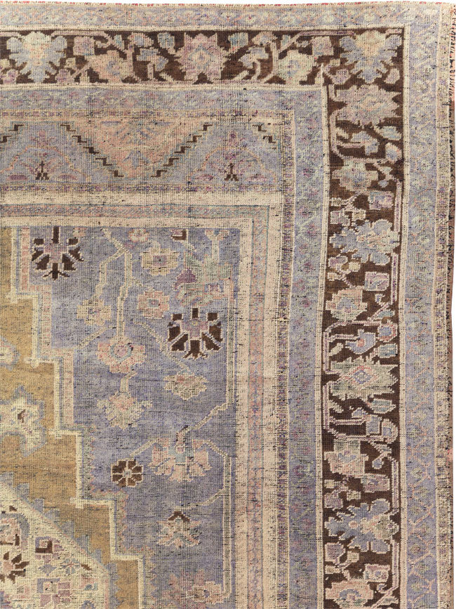 Vintage Turkish Anatolian Gallery Carpet, No.21925 - Galerie Shabab