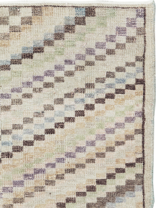 Vintage Anatolian Rug, No.21927 - Galerie Shabab