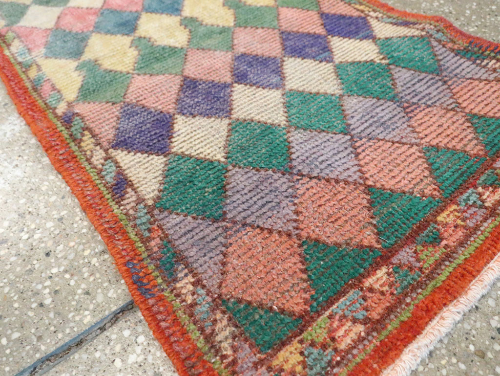 Vintage Turkish Anatolian Runner, No.21931 - Galerie Shabab