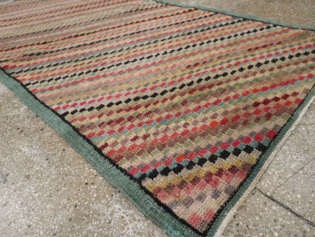 Vintage Turkish Anatolian Throw Rug, No.21933 - Galerie Shabab
