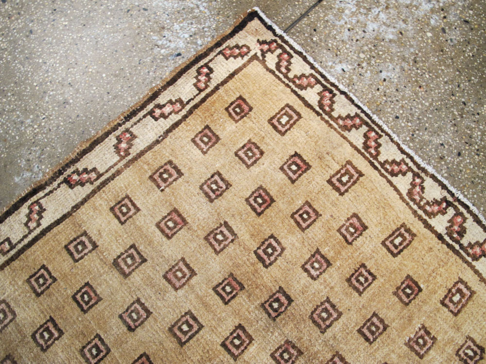 Vintage Turkish Anatolian Wide Gallery Runner, No.21938 - Galerie Shabab