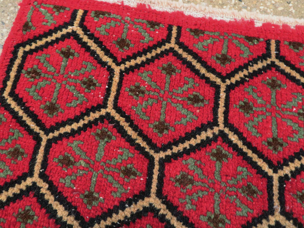 Vintage Turkish Anatolian Rug, No.21942 - Galerie Shabab