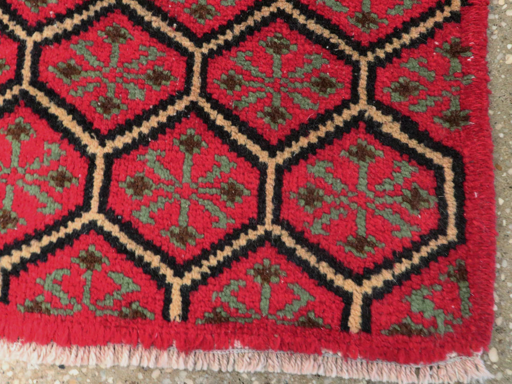 Vintage Turkish Anatolian Rug, No.21942 - Galerie Shabab