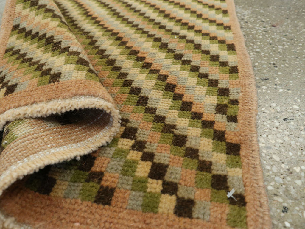 Vintage Turkish Anatolian Rug, No.21943 - Galerie Shabab