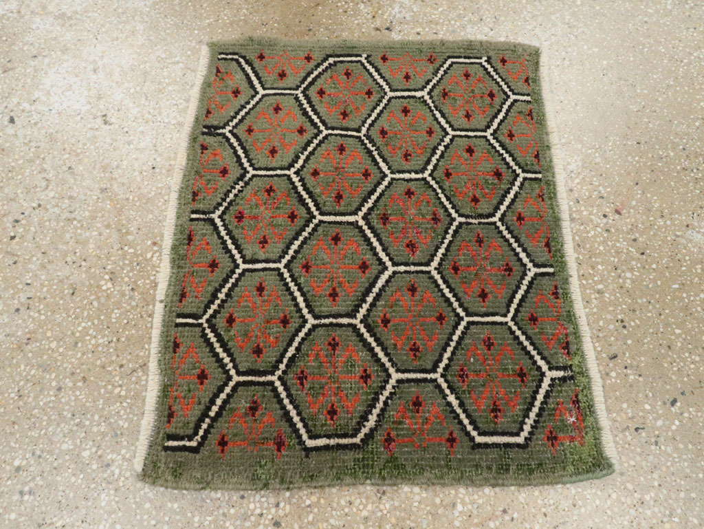 Vintage Turkish Anatolain Rug (Pair: 2 of 3), No.21946 - Galerie Shabab