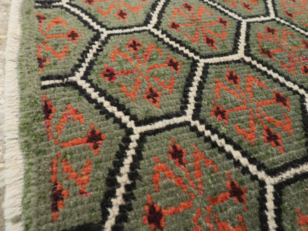 Vintage Turkish Anatolain Rug (Pair: 2 of 3), No.21946 - Galerie Shabab