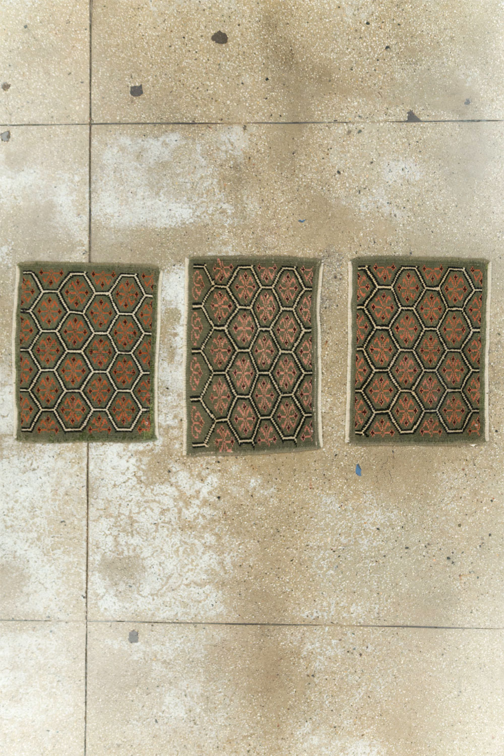 Vintage Turkish Anatolain Rug (Pair: 2 of 3), No.21946 - Galerie Shabab