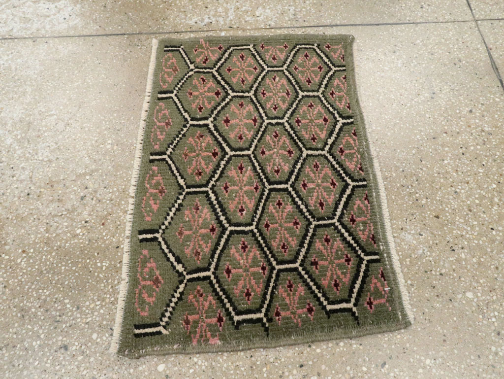 Vintage Turkish Anatolian Rug (Pair: 3 of 3), No.21947 - Galerie Shabab