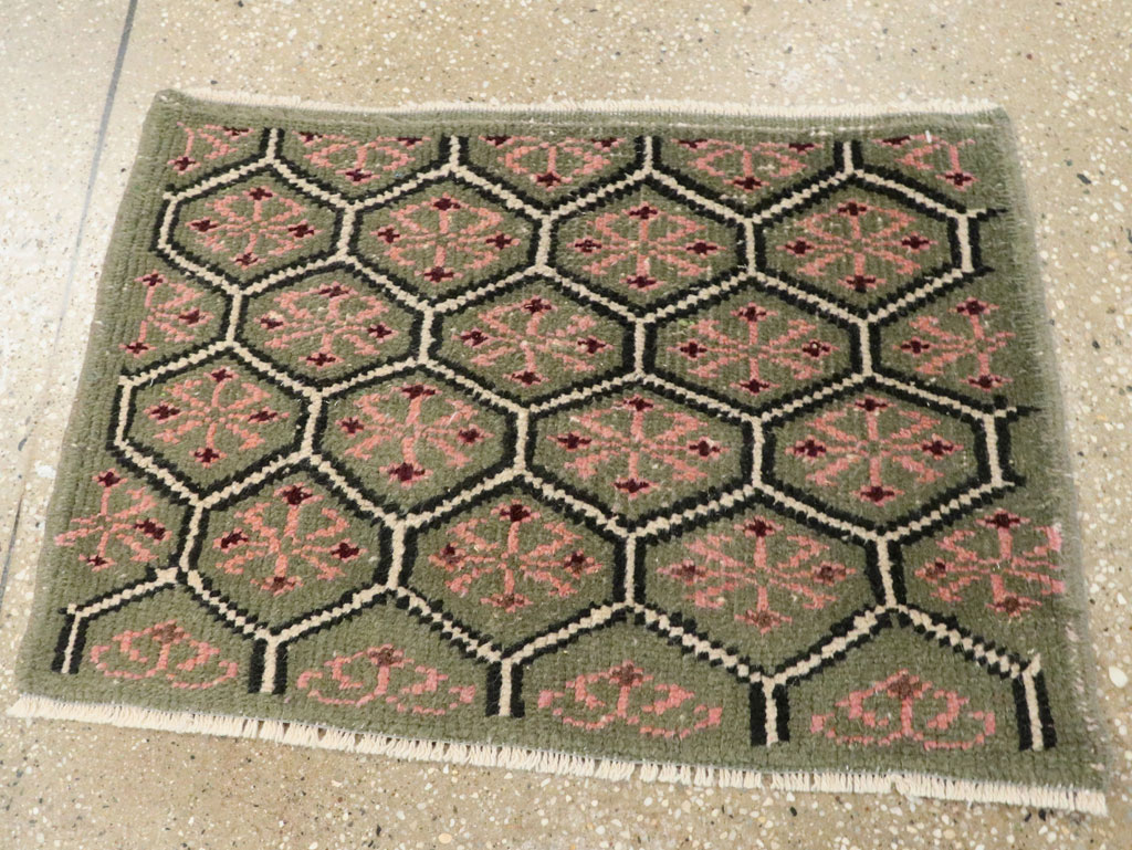 Vintage Turkish Anatolian Rug (Pair: 3 of 3), No.21947 - Galerie Shabab