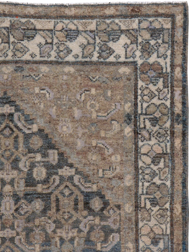 Vintage Persian Malayer Rug, No.21990 - Galerie Shabab