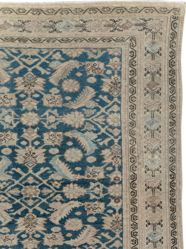 Antique Persian Malayer Accent Rug, No.22002 - Galerie Shabab