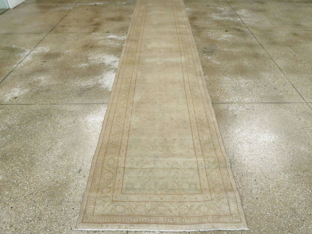 Antique Persian Tabriz Runner, No.22003 - Galerie Shabab