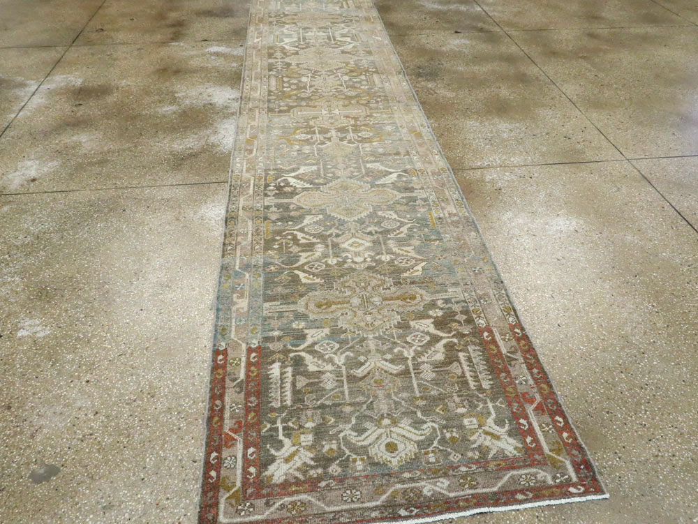 Vintage Persian Malayer Runner, No.22005 - Galerie Shabab