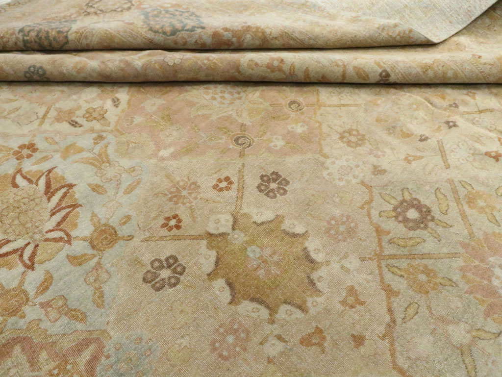 Antique Persian Tabriz Carpet, No.22010 - Galerie Shabab