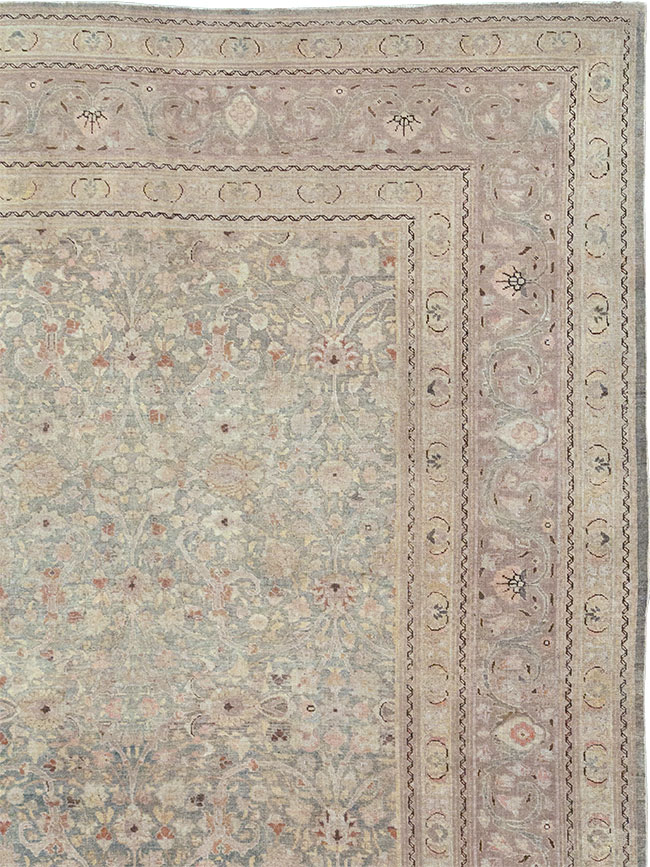 Antique Persian Tabriz Large Carpet, No.22017 - Galerie Shabab