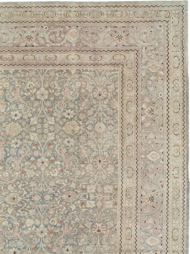 Antique Persian Tabriz Large Carpet, No.22017 - Galerie Shabab
