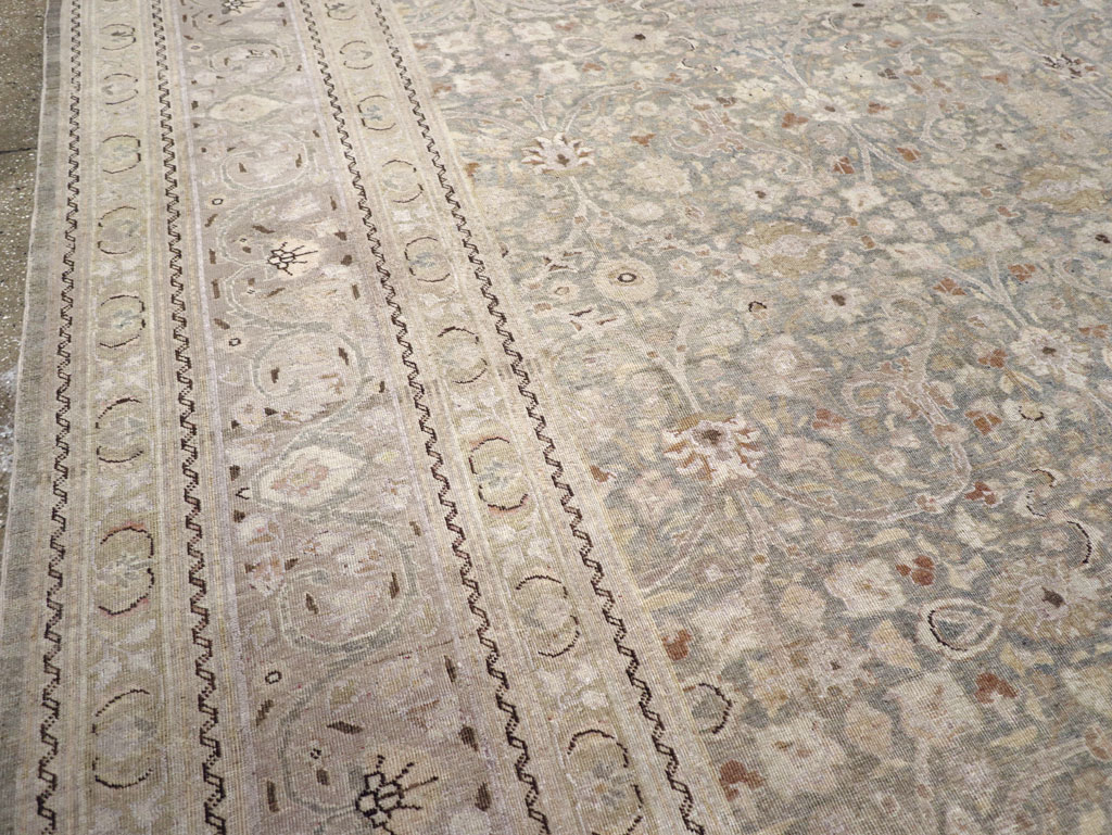 Antique Persian Tabriz Large Carpet, No.22017 - Galerie Shabab