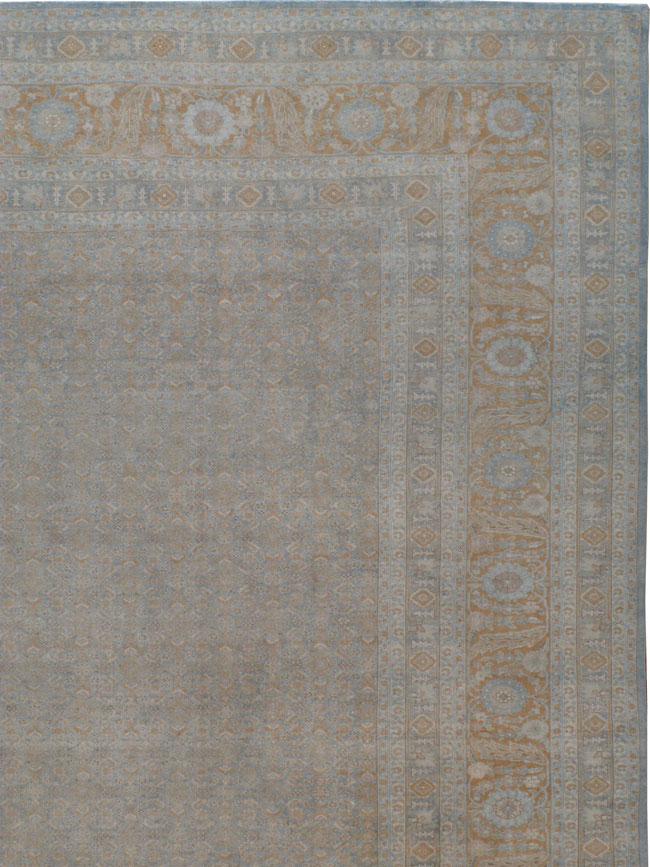 Antique Persian Tabriz Carpet, No.22018 - Galerie Shabab