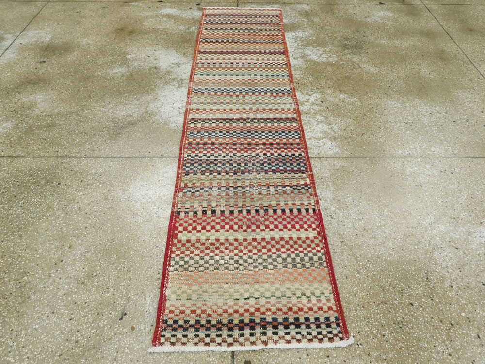 Vintage Turkish Anatolian Runner, No.22023 - Galerie Shabab