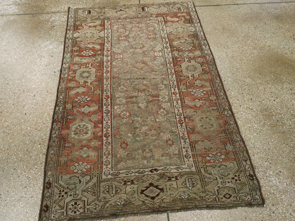 Antique Persian Kurdish Rug, No.22032 - Galerie Shabab