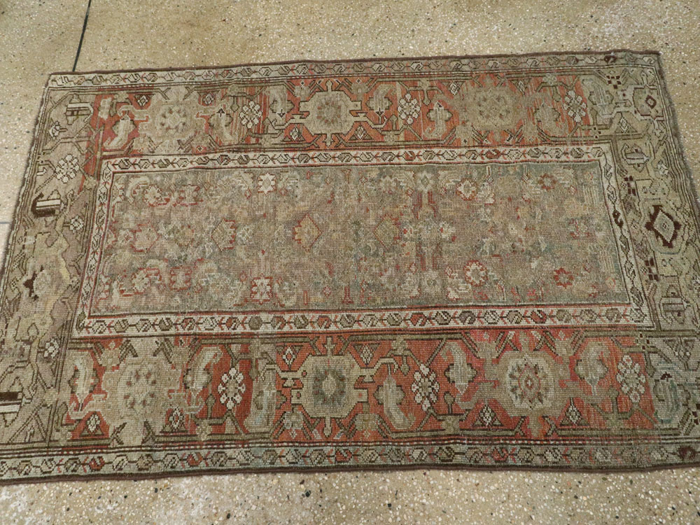 Antique Persian Kurdish Rug, No.22032 - Galerie Shabab