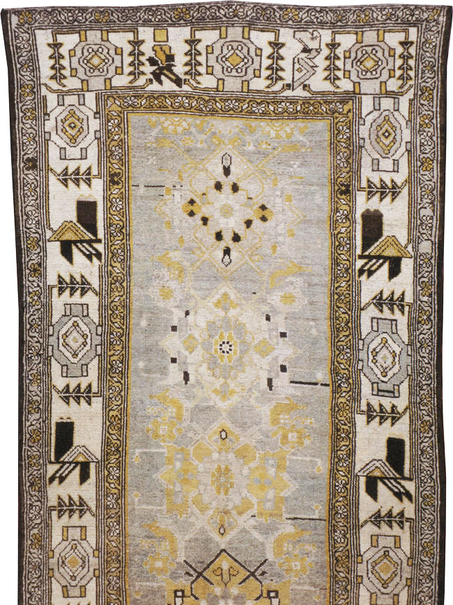 Vintage Persian Malayer Runner, No.22037 - Galerie Shabab