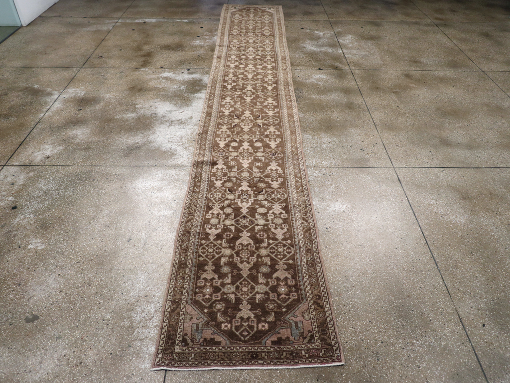 Vintage Persian Malayer Runner, No.22046 - Galerie Shabab