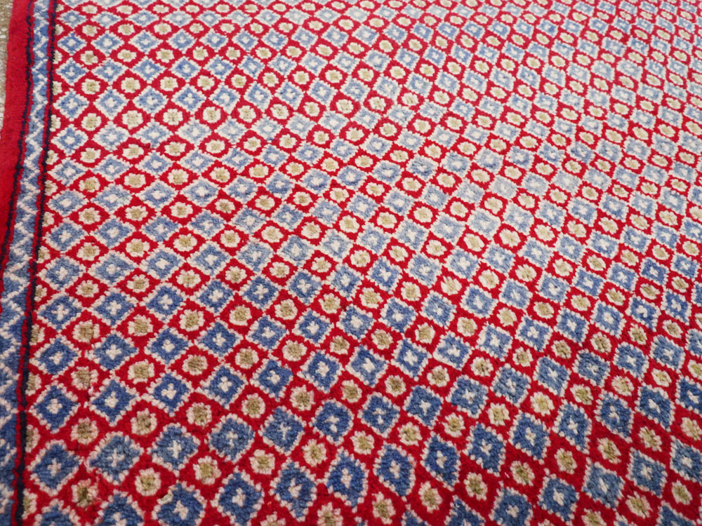 Vintage Persian Kashan Modernist Rug (Pair: 2 of 2), No.22049 - Galerie Shabab