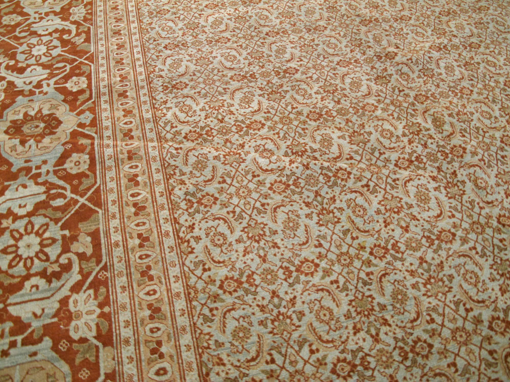 Antique Persian Tabriz Carpet, No.22052 - Galerie Shabab