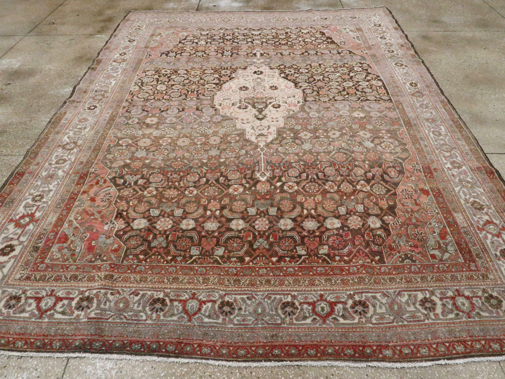 Antique Persian Malayer Room Size Carpet, No.22055 - Galerie Shabab