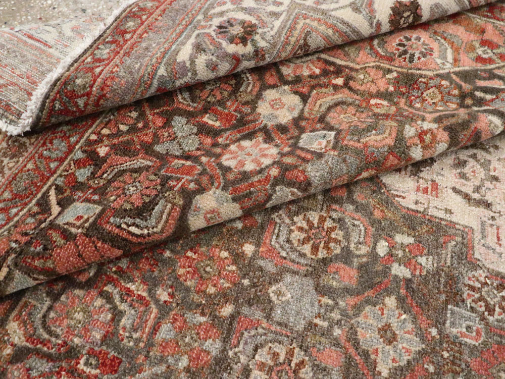 Antique Persian Malayer Room Size Carpet, No.22055 - Galerie Shabab