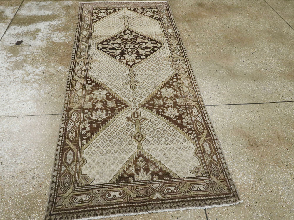 Antique Persian Malayer Rug, No.22059 - Galerie Shabab