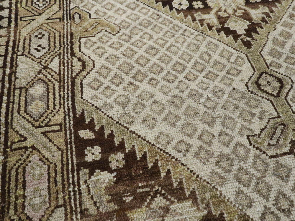 Antique Persian Malayer Rug, No.22059 - Galerie Shabab