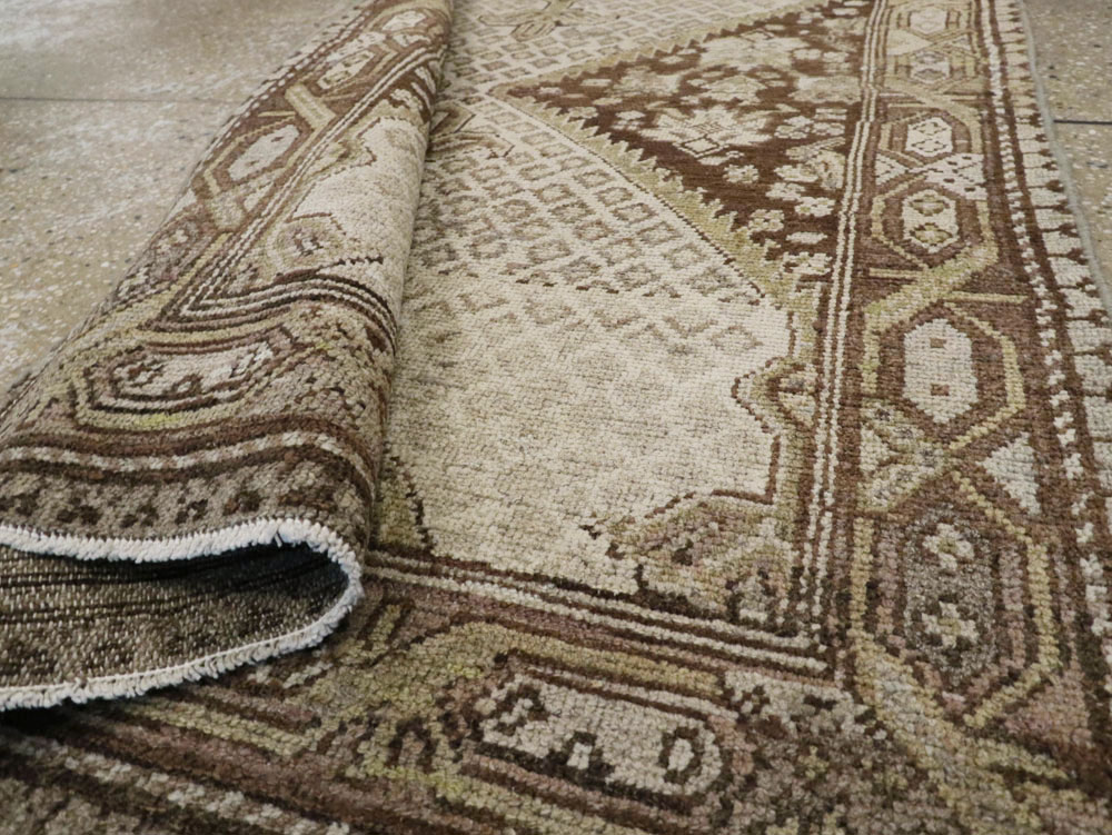 Antique Persian Malayer Rug, No.22059 - Galerie Shabab