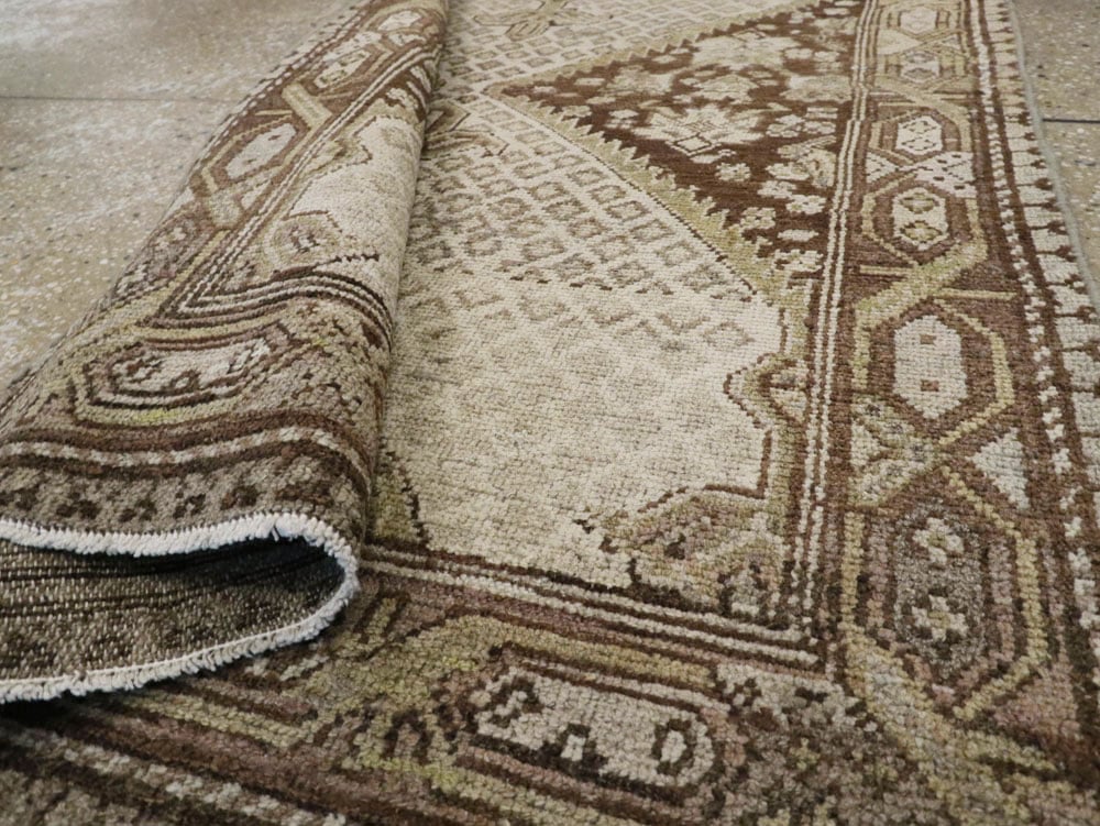 Antique Persian Malayer Rug, No.22059 - Galerie Shabab