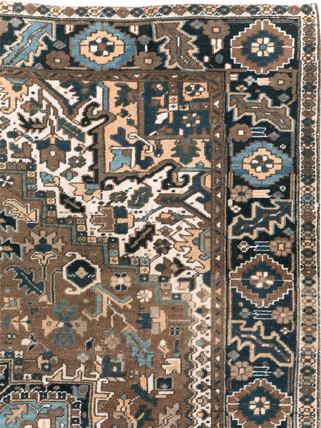 Vintage Persian Heriz Carpet, No.22064 - Galerie Shabab