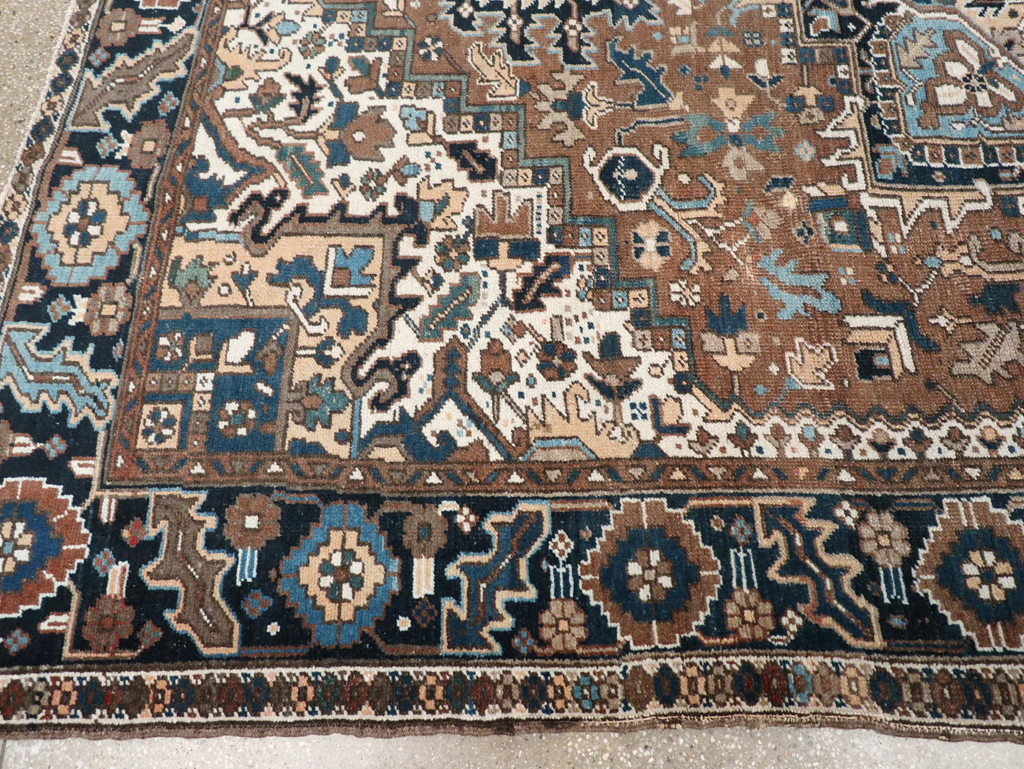 Vintage Persian Heriz Carpet, No.22064 - Galerie Shabab