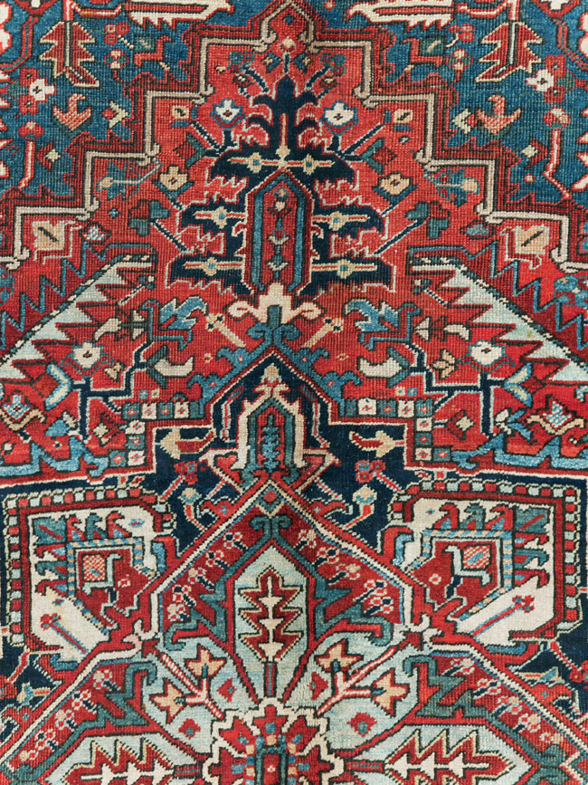 Antique Persian Heriz Carpet, No.22067 - Galerie Shabab