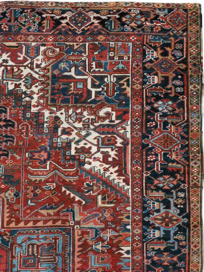 Vintage Persian Heriz Carpet, No.22068 - Galerie Shabab