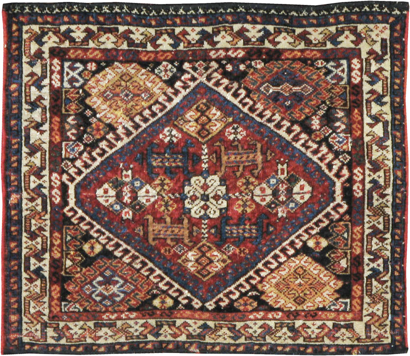 Antique Persian Qashqai Rug, No.22076 - Galerie Shabab