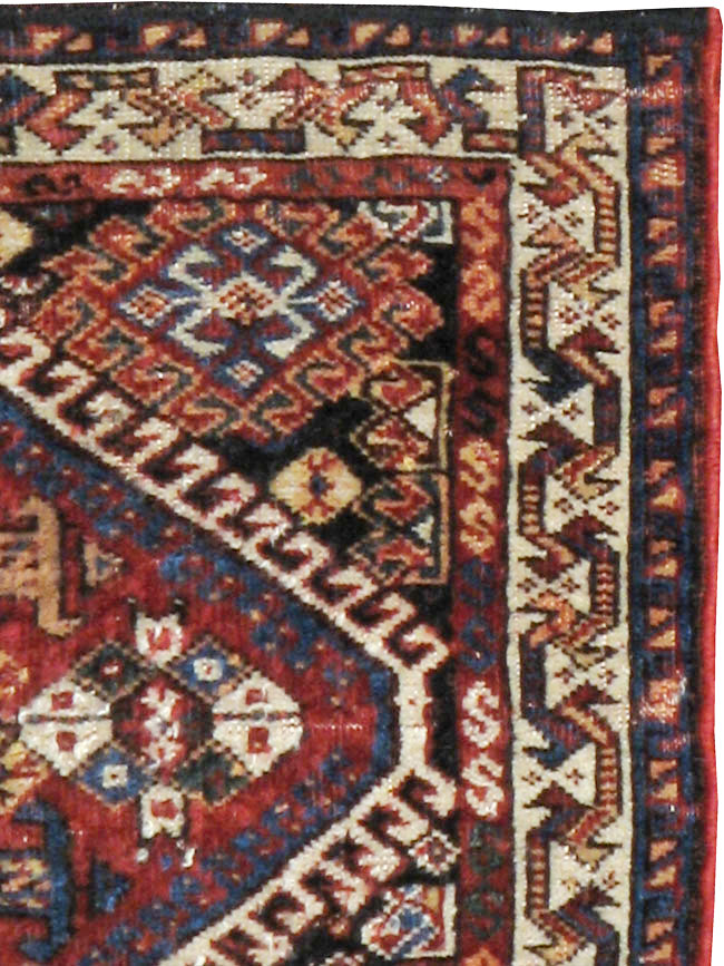 Antique Persian Qashqai Rug, No.22076 - Galerie Shabab