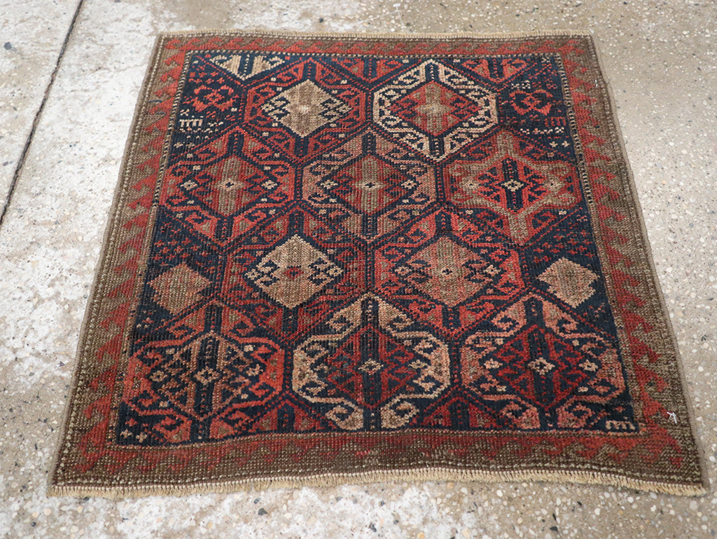 Antique Persian Baluch Throw Rug, No.22078 - Galerie Shabab