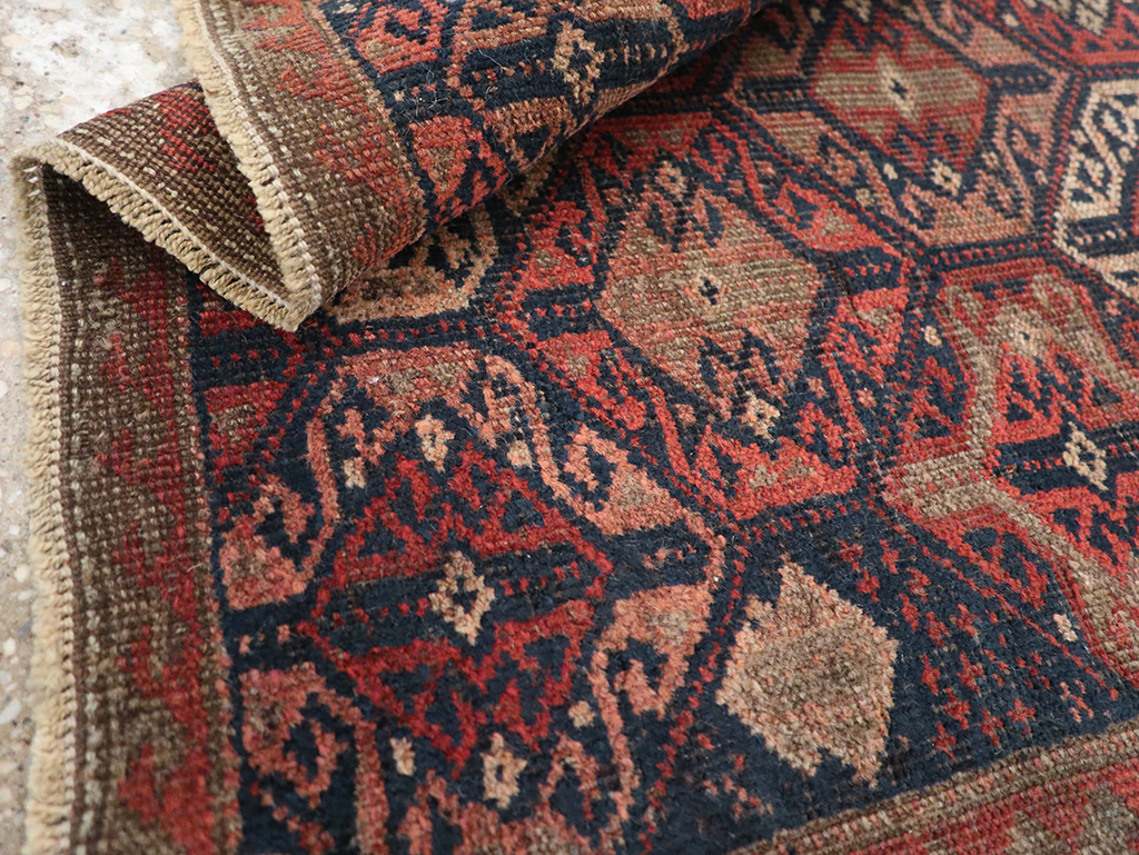 Antique Persian Baluch Throw Rug, No.22078 - Galerie Shabab