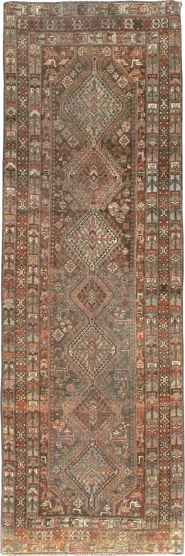 Vintage Persian Shiraz Runner, No.22093 - Galerie Shabab